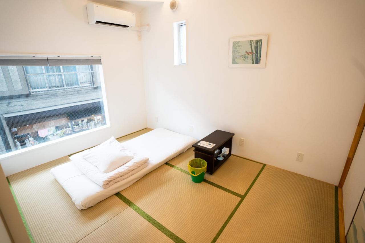 Sato-San'S Rest Hotel Tokio Buitenkant foto